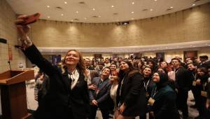 Gençlerin Aktif Rol Almasını Önemsiyoruz