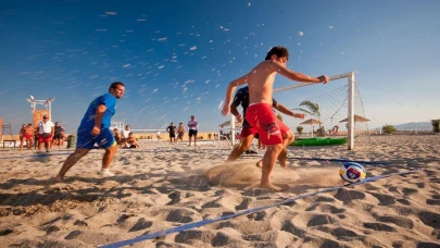İzmir'de Yazın Ritmini Sporla Yakalayın