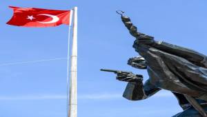 Direnişin Sembol İsmi Hasan Tahsin Anıldı