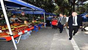 İzmir’de Dünya Çiftçiler Günü Coşkusu