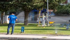 İzmir’in parklarında su kaybına geçit yok