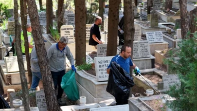 Balçova’nın Mezarlıkları Bayram Ziyaretlerine Hazırlandı