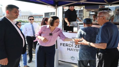 Karabağlar Belediyesi’nden Ferdi Zeyrek Anısına Lokma İkramı