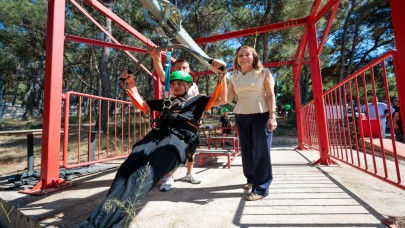 Konak’ın Macera Parkı’nda eğlence başladı