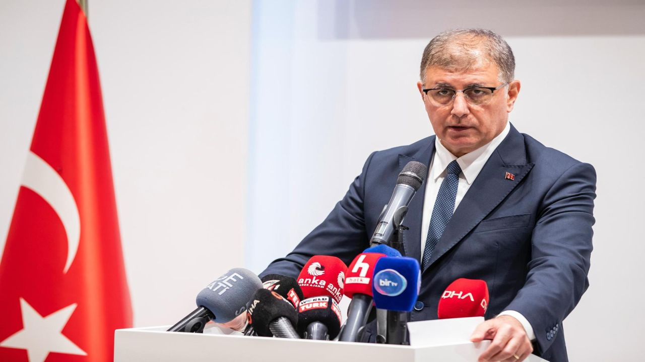 Başkan Cemil Tugay’dan dava yorumu