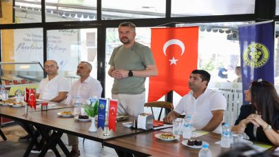 Başkan Görkem Duman muhtarlarla buluştu