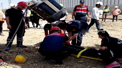 İzmir İtfaiyesi kuyuya düşen yurttaşı kurtardı