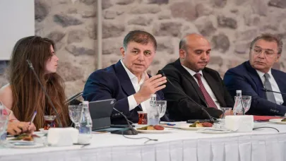 Tugay: Elimizin altında olan hazineleri görmeliyiz