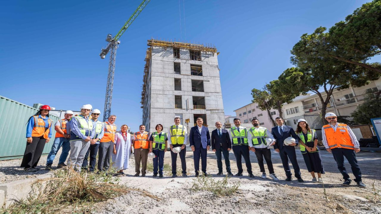 İzmir’in sağlık üssünün yapımı hızla ilerliyor