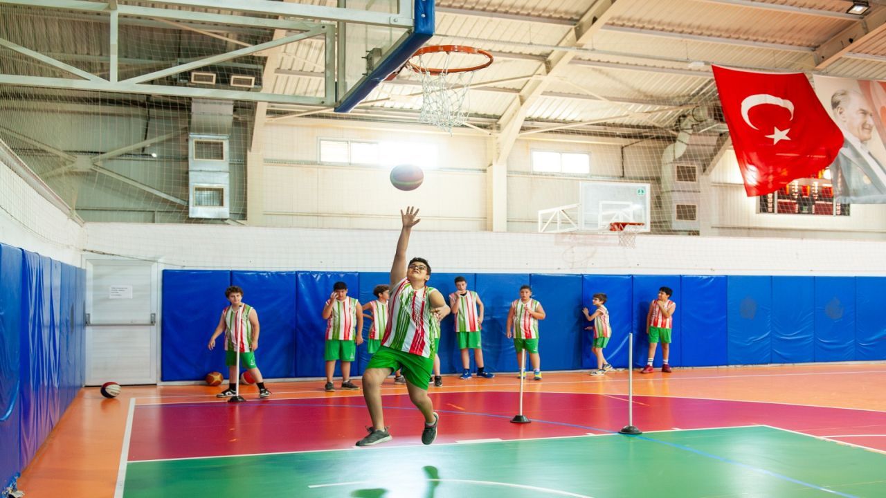 Karşıyaka’da Kış Spor Okulları başlıyor!