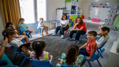 Karşıyaka Belediyesi’nden 2 bin öğrenciye kırtasiye seti