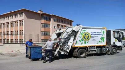 Buca’da 24 saat kesintisiz temizlik