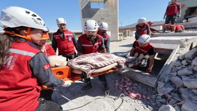 Konak’ın hayat kurtaracak timi sahaya indi