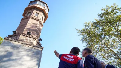 Başkan Tugay İtfaiye Haftası’nda itfaiye personeli ile buluştu