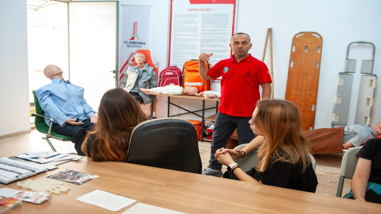 Afet Eğitim Merkezi’nden gençlere farkındalık eğitimi