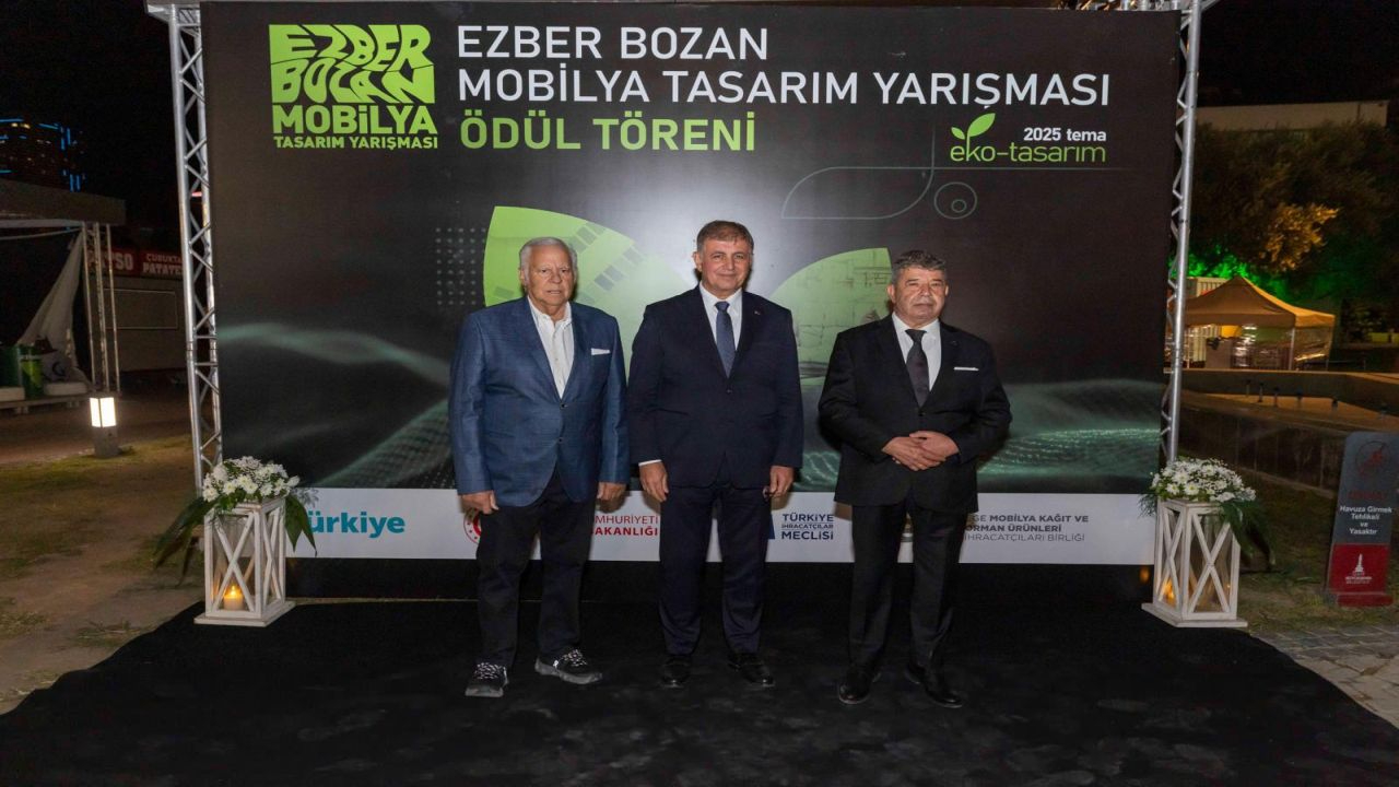 Ezber Bozan Tasarımcılar Ödüllerine Kavuştu
