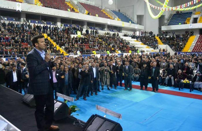 ÇOBANLARDAN DEMOKRASİ DERSİ