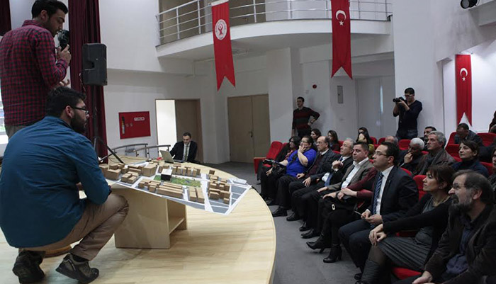 Bornova Belediyesi hizmet binası çalışmaları hızla ilerliyor