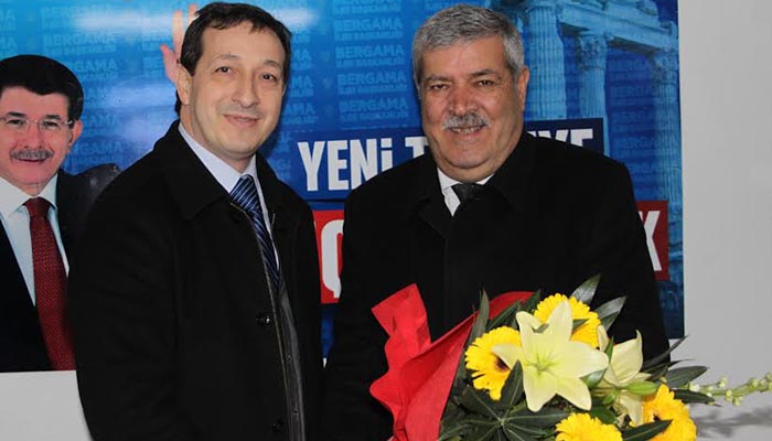 “Ak Parti laf değil hizmet hükümetidir ”