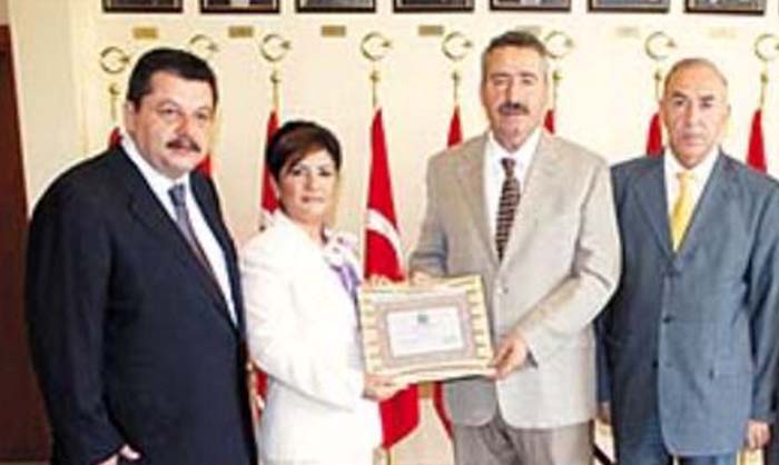 “İŞADAMINA KUMPAS KURDULAR”