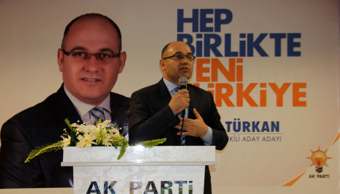 UĞUR TÜRKAN ADAY ADAYLIĞINI AÇIKLADI…