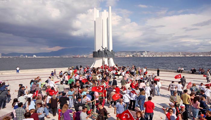 Karşıyaka turizmine fuar dopingi