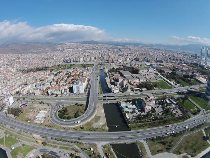 HOMEROS MELES’LE BULUŞUYOR