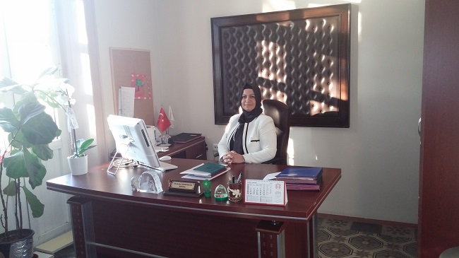 HASTANE MÜDÜRÜ SEDA KURTARAN ADAYLIK İÇİN İSTİFA ETTİ