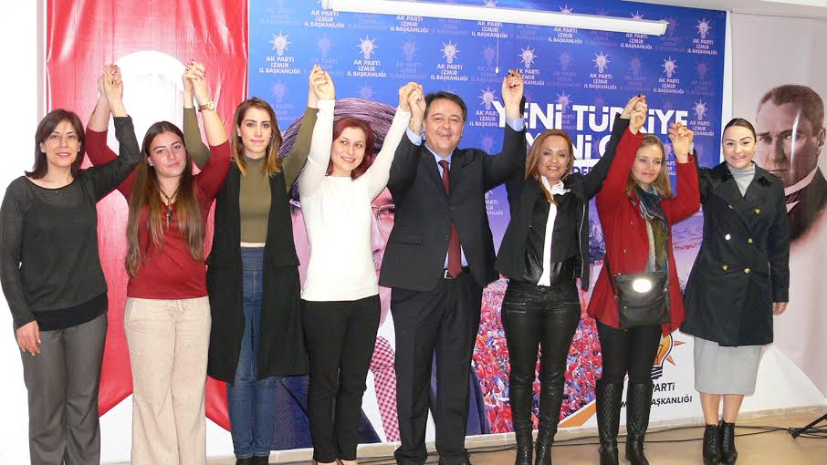 İzmir’in sorunlarını Meclis’e taşımak için adayım