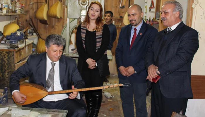 BALBAY'DA SAZ DA VAR SÖZ DE