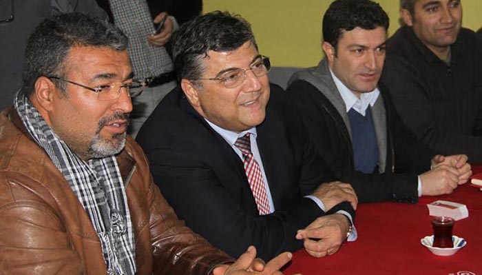 Kamil Okyay Sındır; “AKP, vatandaşı algı operasyonları ile aldatıyor!”
