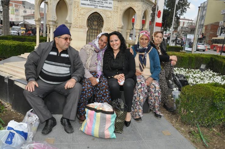 “KADIN VE GENÇLER MUTLULUĞU CHP İKTİDARI’NDA YAŞAYACAK”