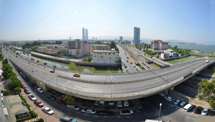 Adnan Kahveci Köprülü Kavşağı için yeni trafik düzeni