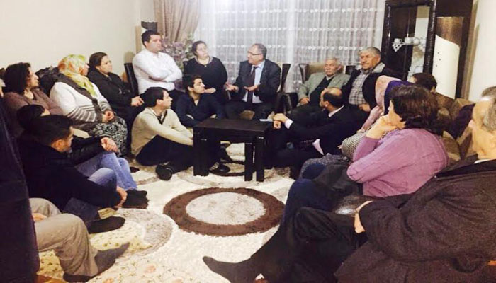 Sertel CHP iktidarını ev ev anlatıyor
