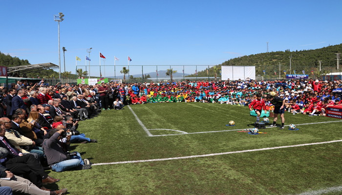 U-12 İzmir Cup Selçuk Efes Tesislerinde Start Aldı