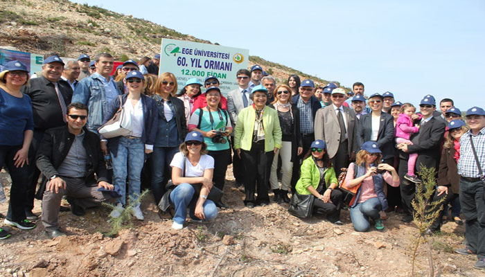 EGE ÜNİVERSİTESİ’NİN 60. YIL ANISINA 60 BİN FİDAN