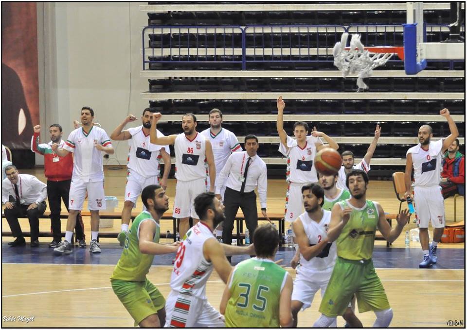 BOSTANLISPOR ÇEYREK FİNALDE