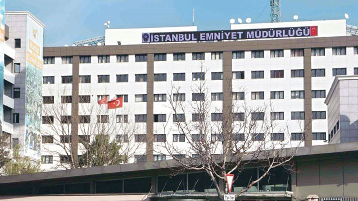 İstanbul Emniyet Müdürlüğü'ne saldırı