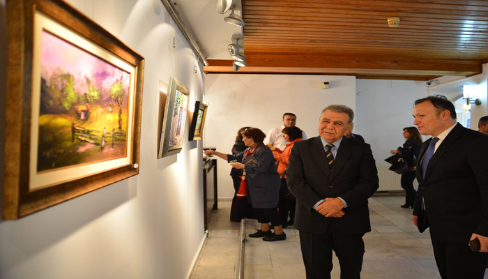 YOĞUN TEMPOYA “SANAT MOLASI”