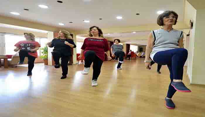 HAYAT HER YAŞTA GÜZEL