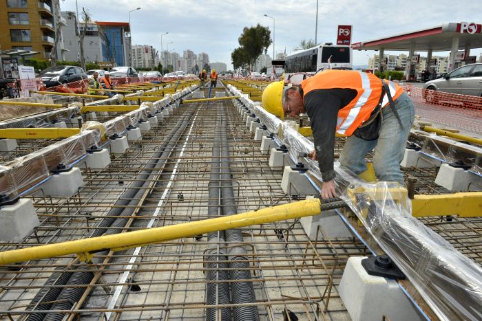 Tramvay geliyor