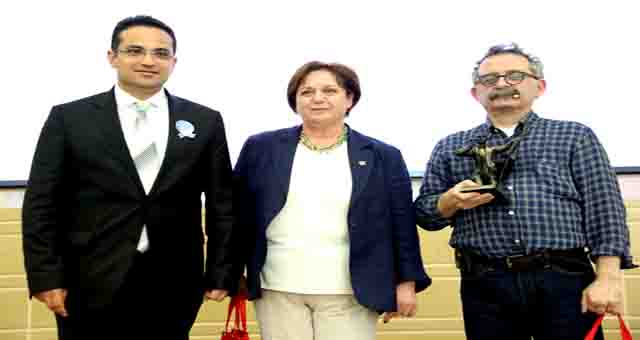 “CUMHURİYET SANAYİSİ ÜÇ BEYAZLA BAŞLADI”