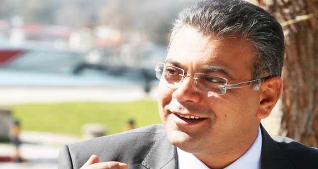 ONLAR HAYATIN EN GÜZEL YÜZ METRESİNİ KOŞTU