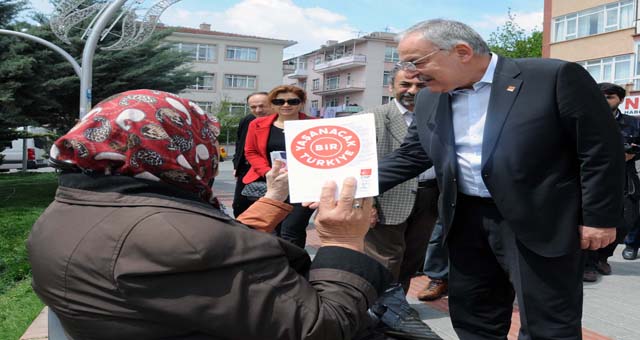 Koç : “Sırça Köşklerinde Halktan Koptular”