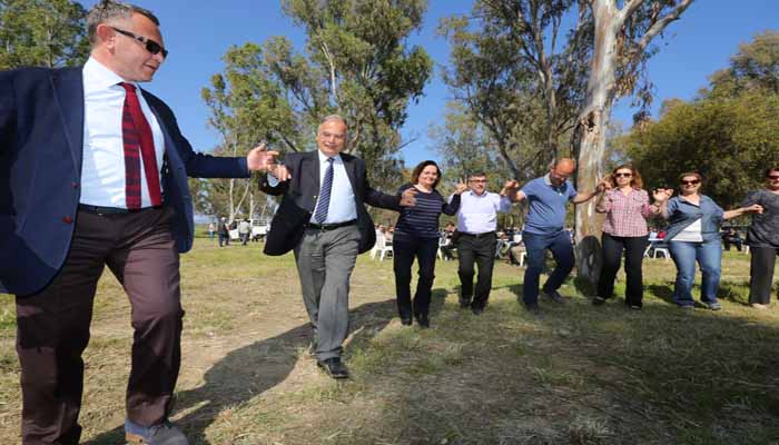 BAŞKAN BAKICI 1 MAYIS’I ÇALIŞANLARIYLA KUTLADI