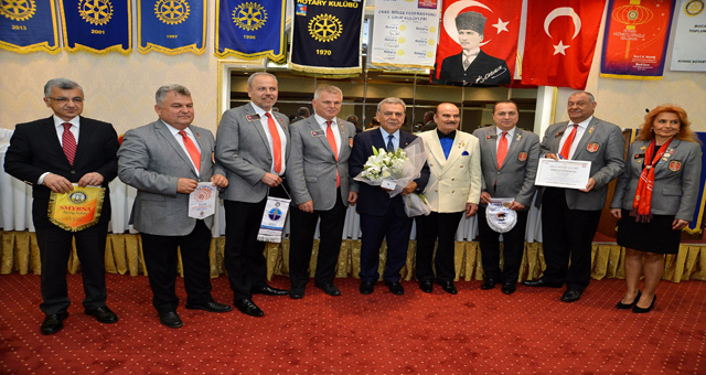 11 YILINI 5 CÜMLEYLE ÖZETLEDİ