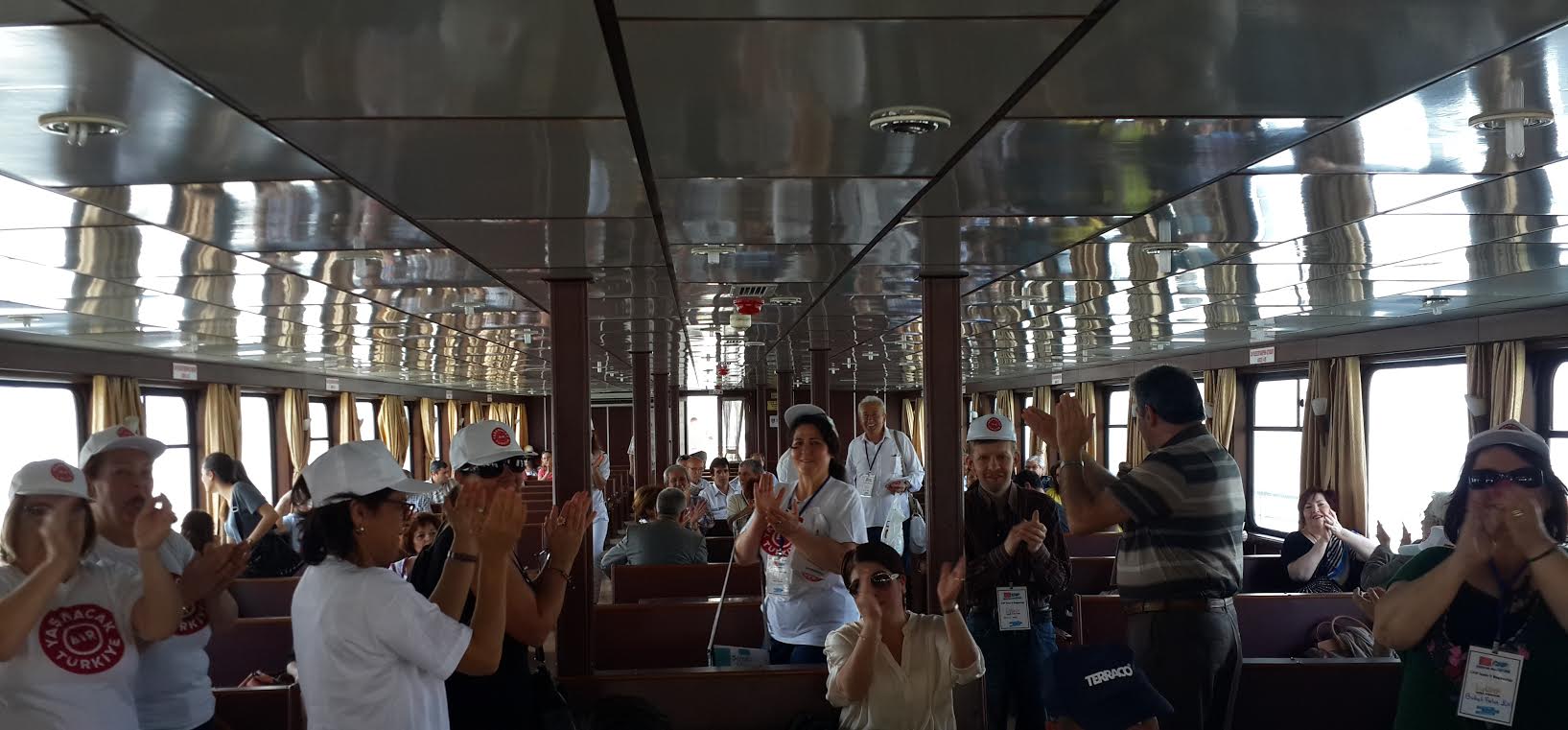 CHP’DEN DENİZ ÜSTÜNDE PROPAGANDA