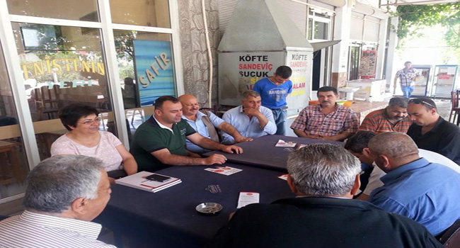 İZMIR’IN GÖBEĞINDEKI KÖYLÜLER ÇILE ÇEKIYOR