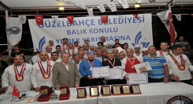 EN GÜZEL BALIK YEMEĞİ YAPANLAR ÖDÜLLENDİRİLDİ