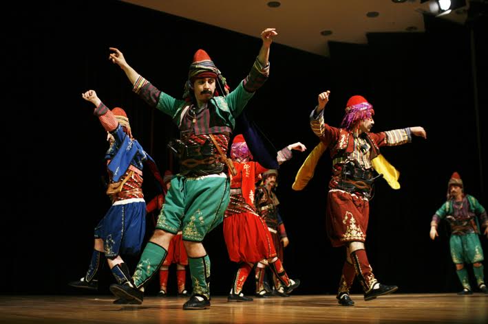 EGE’NİN EFELERİ FESTİVAL SAHNESİNDE